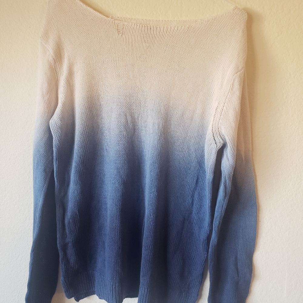 FOREVER21 Blue and White Sweater